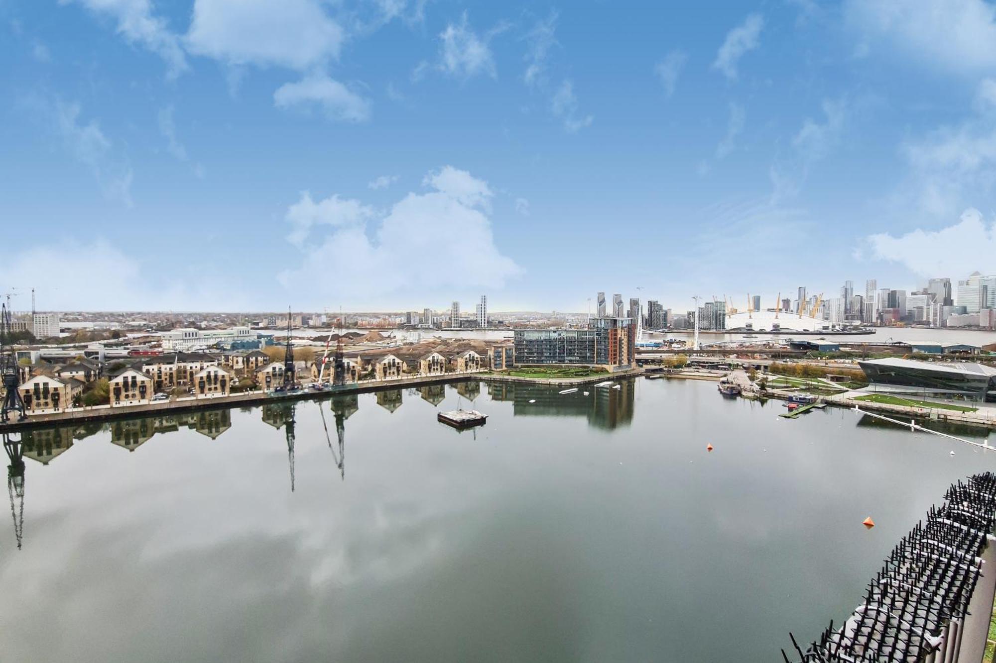 Deluxe Two Bed Apartment With River & City View London Eksteriør bilde