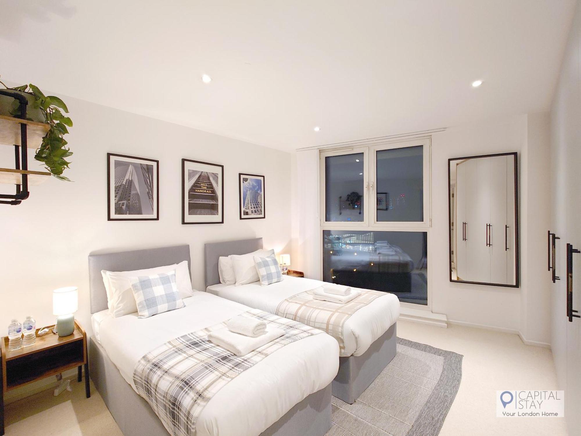 Deluxe Two Bed Apartment With River & City View London Eksteriør bilde