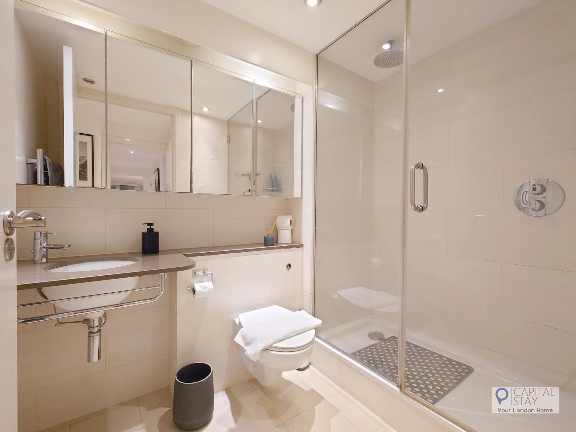 Deluxe Two Bed Apartment With River & City View London Eksteriør bilde